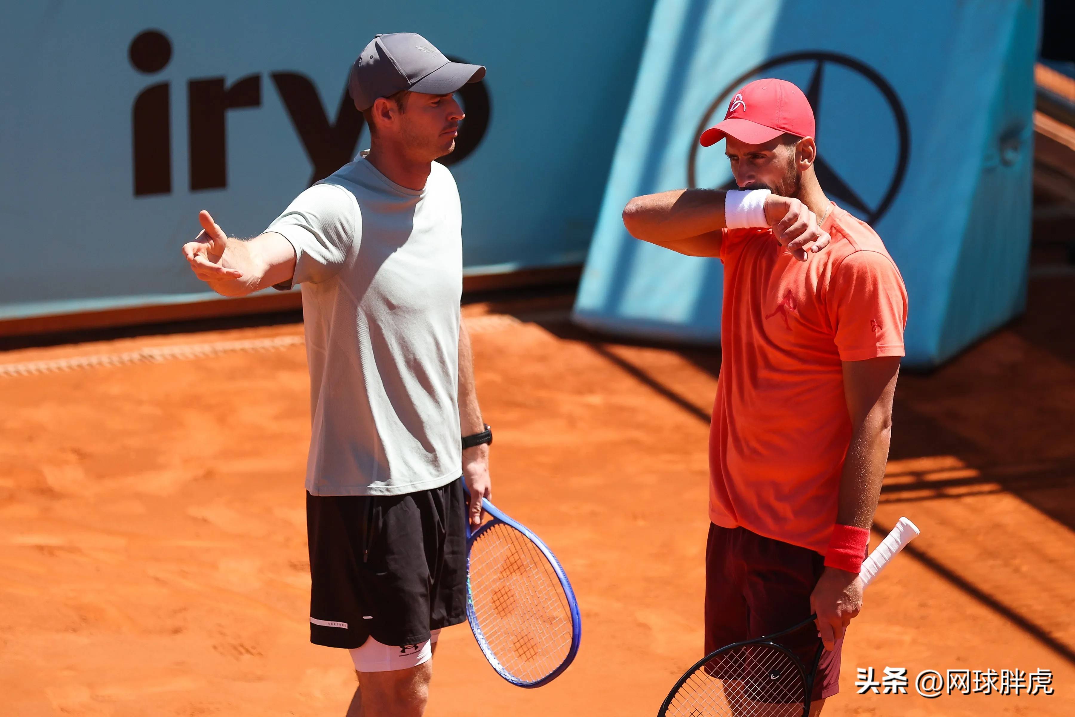 IM官网-德约科维奇迎来十五赛季出色发挥，法国队观众热烈欢呼！